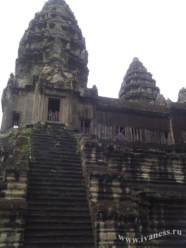 Верхотурина Ангкор Вата